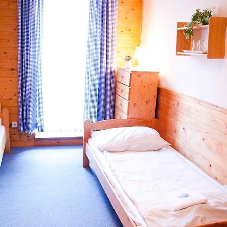 Valassky Senk Hotel Vizovice Bagian luar foto